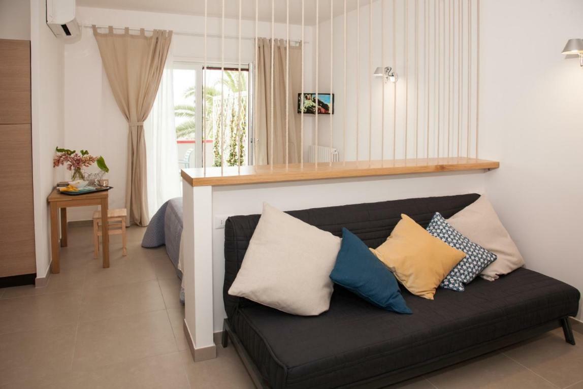 Bed and Breakfast Sulmare Alba Adriatica Exterior foto