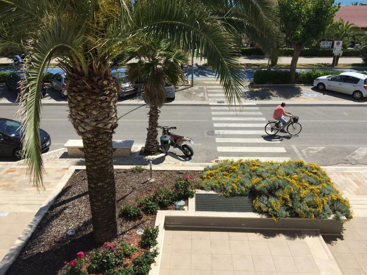 Bed and Breakfast Sulmare Alba Adriatica Exterior foto